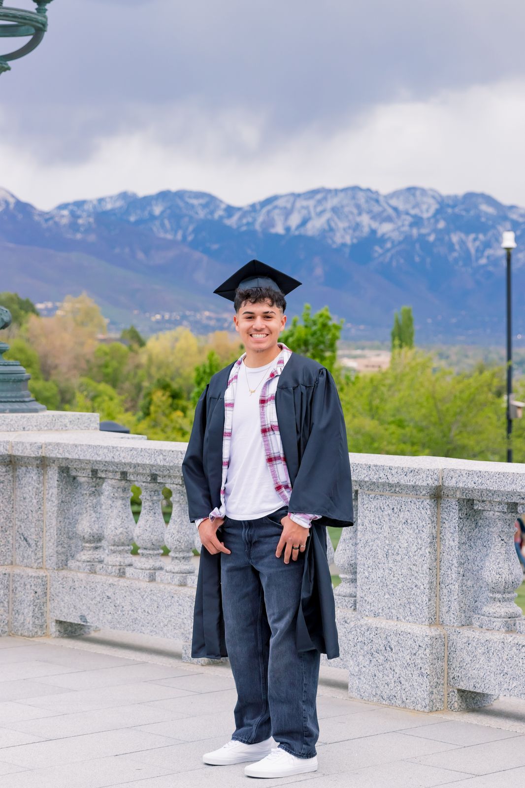 Seniors & Graduates photo hover