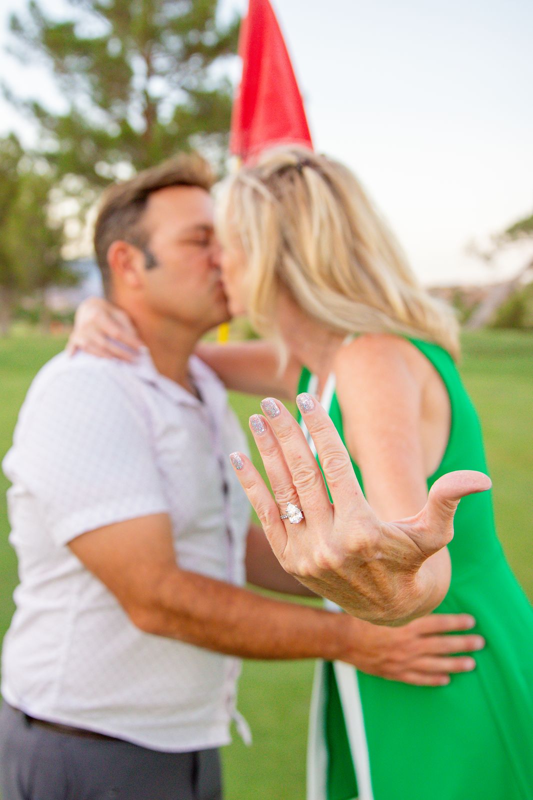 Couples photo hover
