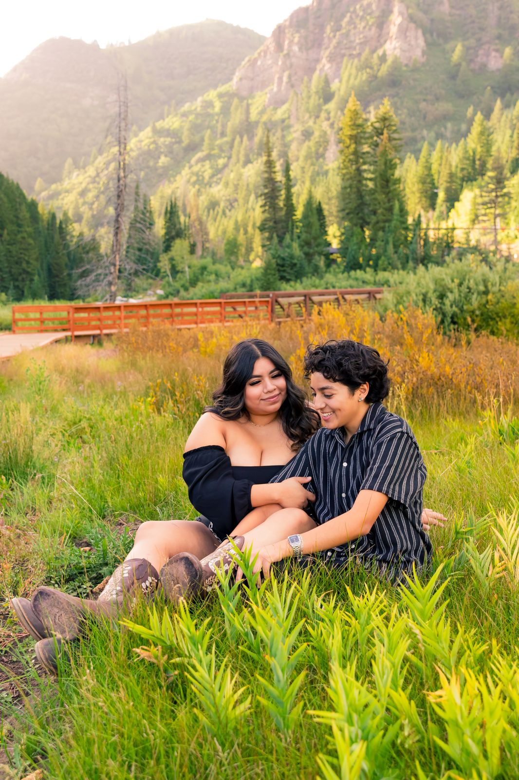 Couples photo hover